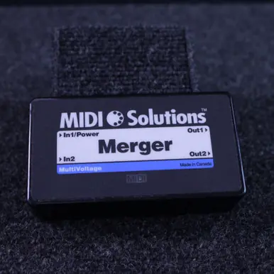 Used MIDI SOLUTION MERGER 2 IN 1 Pro Sound Accessory Holiday Sale